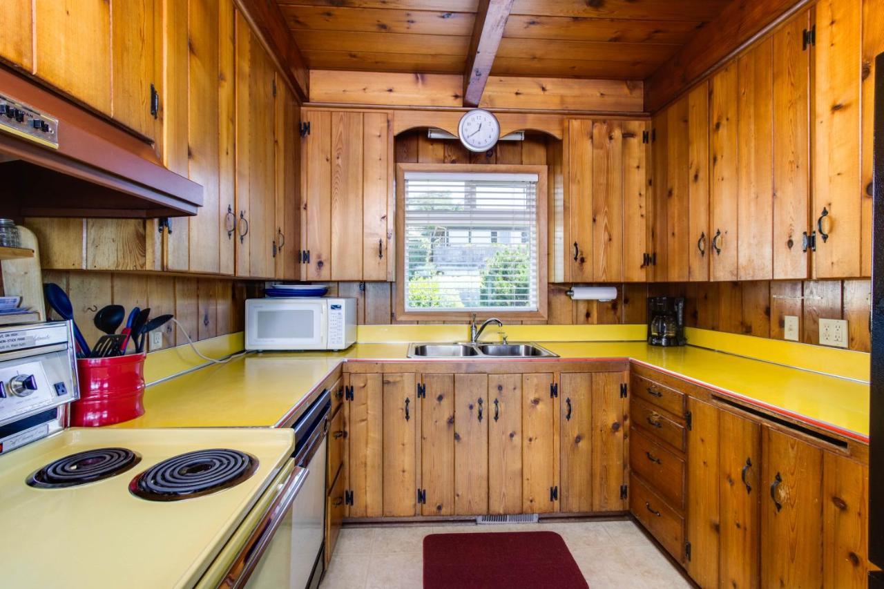 Lincoln City Beach Front Vacation Rental Екстер'єр фото