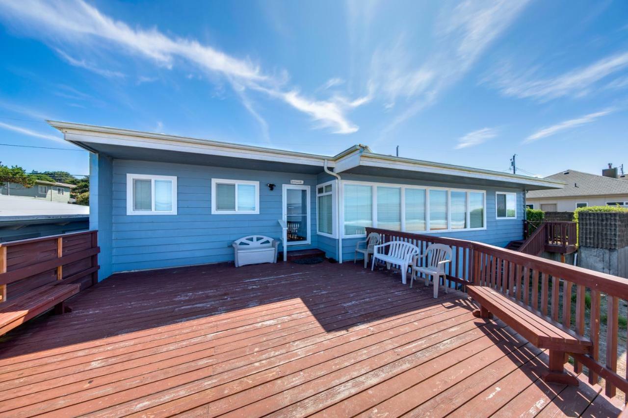 Lincoln City Beach Front Vacation Rental Екстер'єр фото