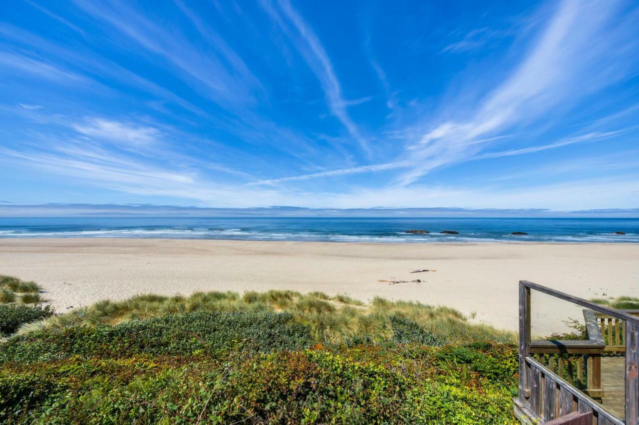 Lincoln City Beach Front Vacation Rental Екстер'єр фото
